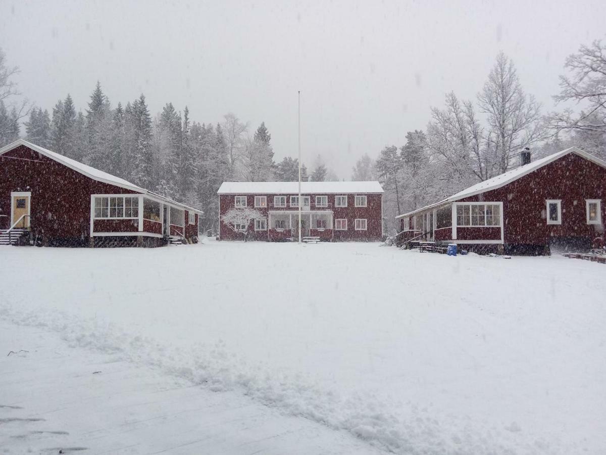 Hotel Vekhyttegarden Fjugesta Esterno foto