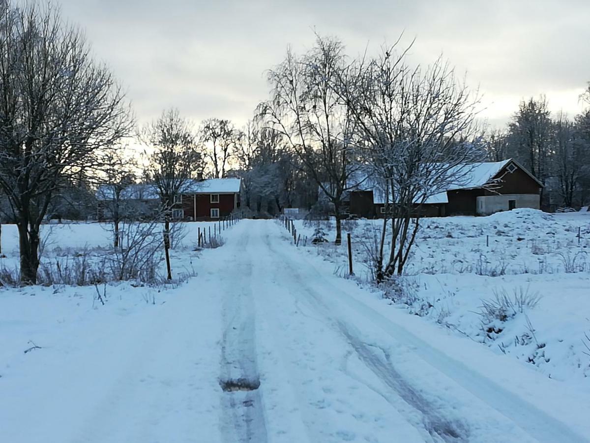 Hotel Vekhyttegarden Fjugesta Esterno foto